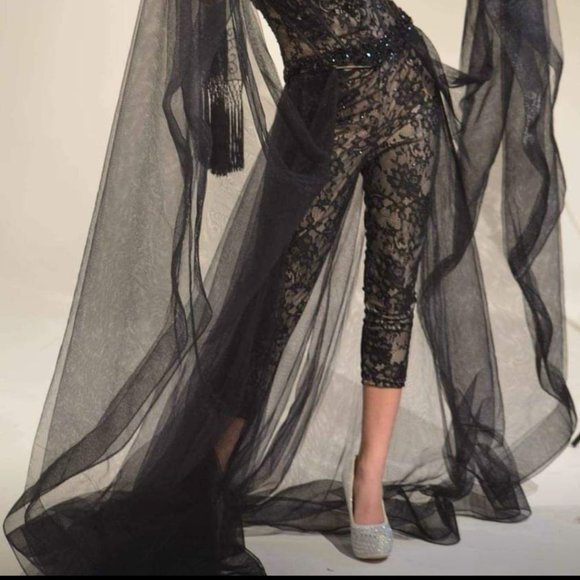 Macduggal - Picture 7 of 11